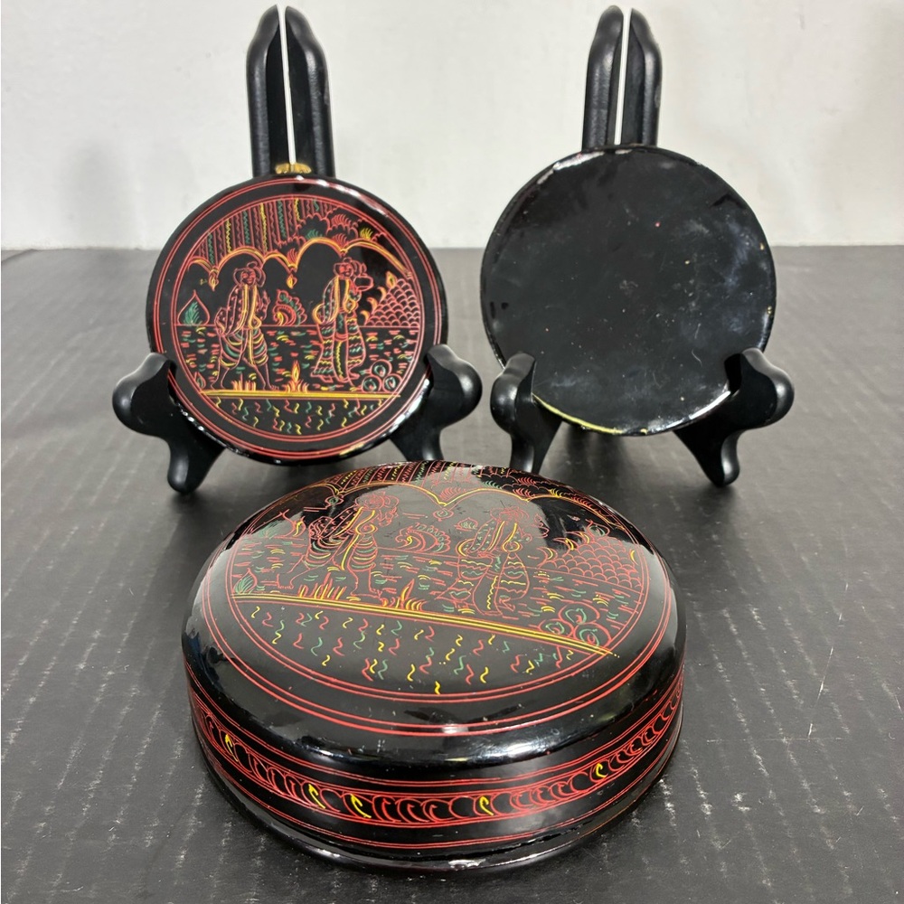 Asian Burmese Lacquered Box and 6 Coasters